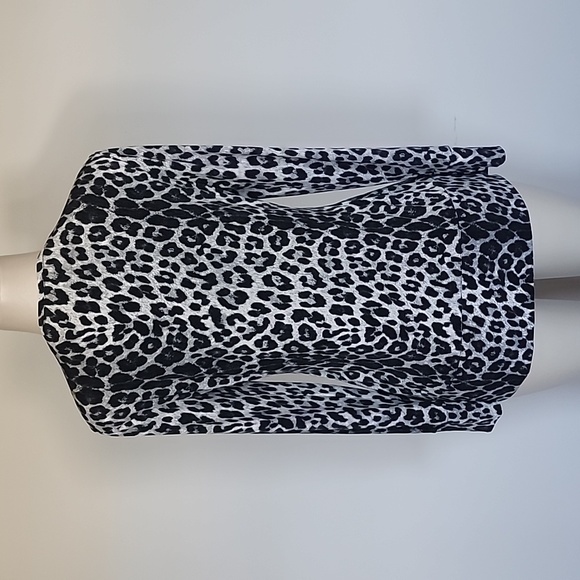 Cache gray/black leopard print long stretchy top-L - Picture 4 of 9